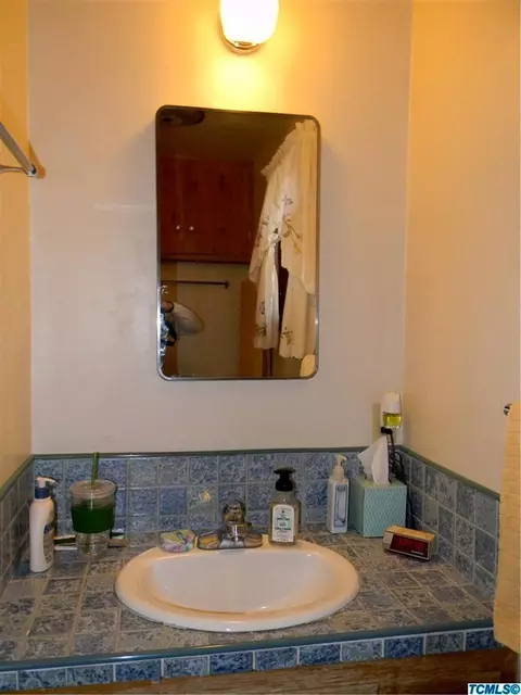 40676 Old Three Rivers Rd, Three Rivers, CA 93271 photo 21
