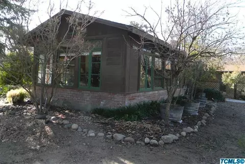 40676 Old Three Rivers Rd, Three Rivers, CA 93271 photo 1