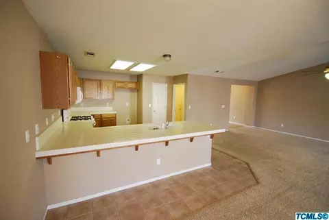 3912 E Oak Ave, Visalia, CA 93292 photo 26