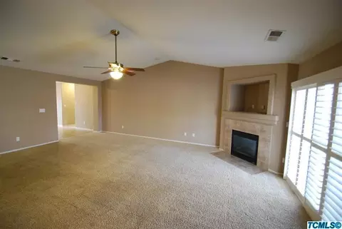 3912 E Oak Ave, Visalia, CA 93292 photo 4