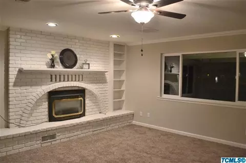 1920 E Mountain View Way, Dinuba, CA 93618 photo 6