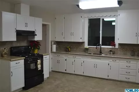 1920 E Mountain View Way, Dinuba, CA 93618 photo 10