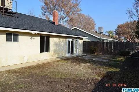 1819 E College Ct, Visalia, CA 93292 photo 17