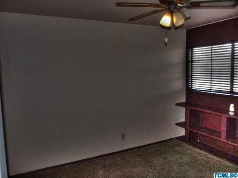 1576 E Sequoia Ave, Tulare, CA 93274 photo 7