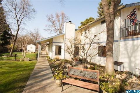 111 Trout Lake Dr, Sanger, CA 93657 photo 4