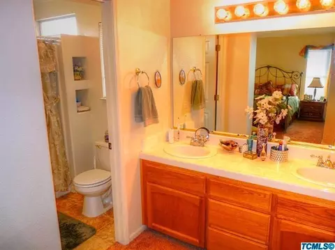 1317 N Simon Ct, Visalia, CA 93292 photo 13