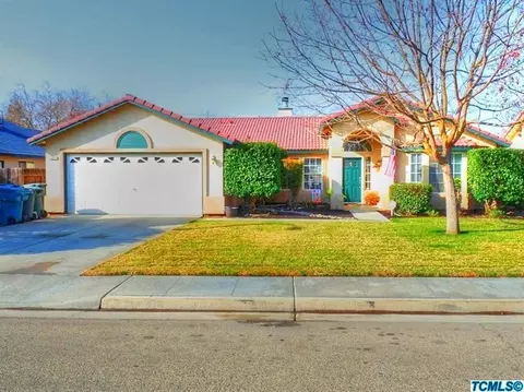 1317 N Simon Ct, Visalia, CA 93292 photo 1
