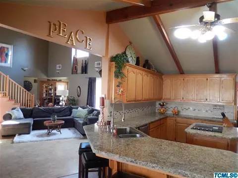 31178 Gray Dr, Exeter, CA 93221 photo 6