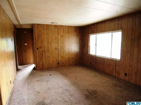 606 E Marinette Ave, Exeter, CA 93221 photo 6
