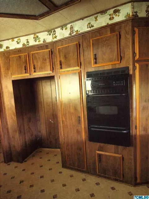 606 E Marinette Ave, Exeter, CA 93221 photo 11
