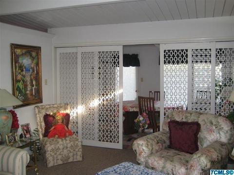 255 E Gail Ave, Tulare, CA 93274 photo 5