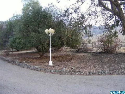 21184 Rocky Hill Dr, Exeter, CA 93221 photo 6