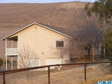 21184 Rocky Hill Dr, Exeter, CA 93221 photo 2