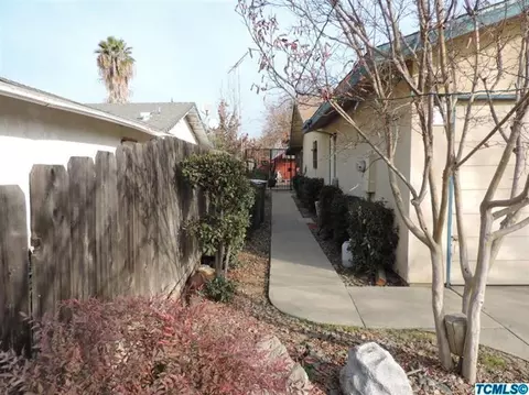 15916 Citrus Ave, Ivanhoe, CA 93235 photo 4