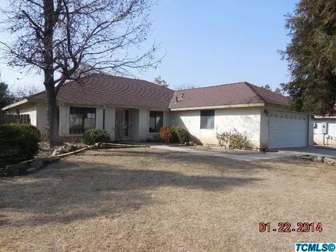 670 N Claremont Ave, Clovis, CA 93611 photo 1