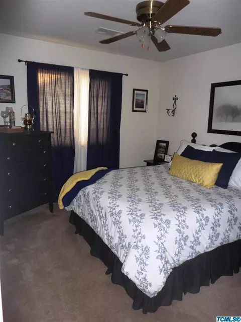 1463 Mary Ct, Exeter, CA 93221 photo 11