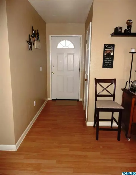1463 Mary Ct, Exeter, CA 93221 photo 3