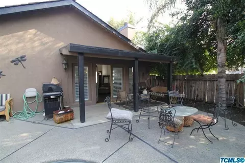 3018 E Douglas Ave, Visalia, CA 93292 photo 31