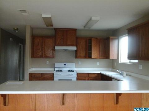 145 E Robin Ave, Visalia, CA 93291 photo 7