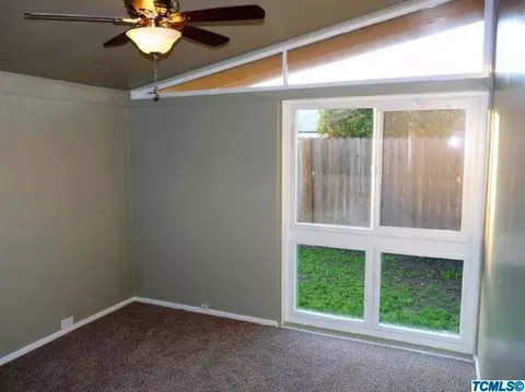 2447 E Sunset, Tulare, CA 93274 photo 11