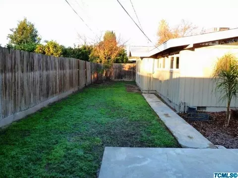 2447 E Sunset, Tulare, CA 93274 photo 13