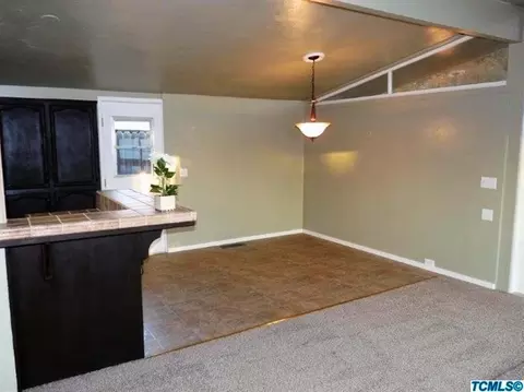 2447 E Sunset, Tulare, CA 93274 photo 4
