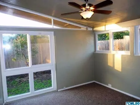 2447 E Sunset, Tulare, CA 93274 photo 10