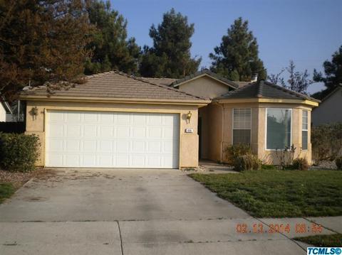638 Bristol Ct, Lemoore, CA 93245 photo 1
