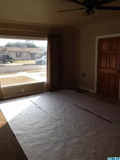304 N Quince Ave, Exeter, CA 93221 photo 6