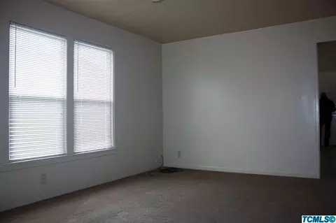 410 S G St, Exeter, CA 93221 photo 6