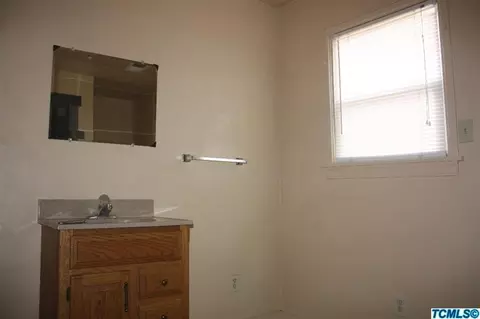 410 S G St, Exeter, CA 93221 photo 13