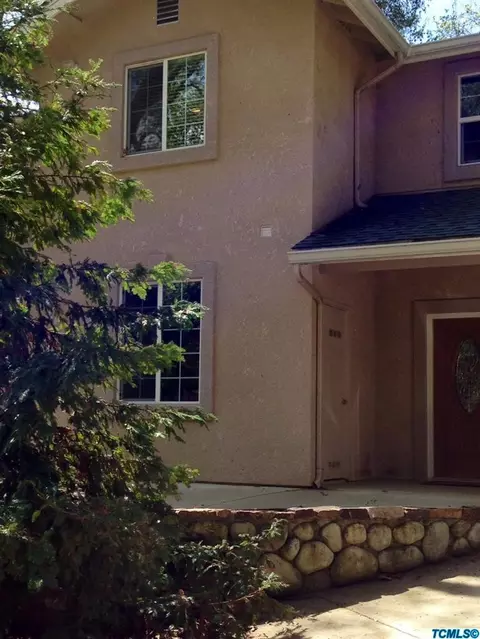 43668 Washburn Dr, Three Rivers, CA 93271 photo 2