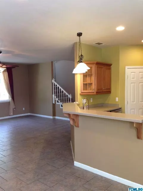 43668 Washburn Dr, Three Rivers, CA 93271 photo 5