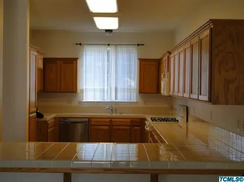 200 Willow Ct, Fowler, CA 93625 photo 7
