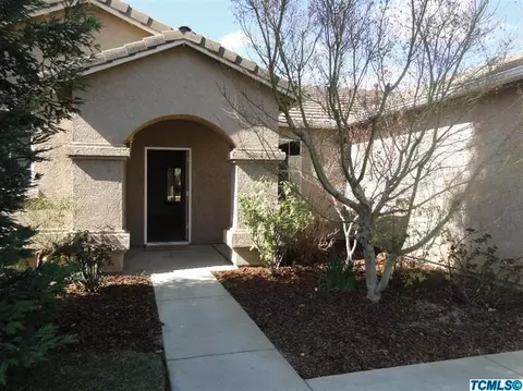 200 Willow Ct, Fowler, CA 93625 photo 1
