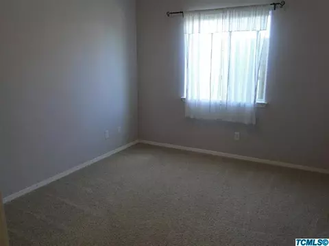 200 Willow Ct, Fowler, CA 93625 photo 13