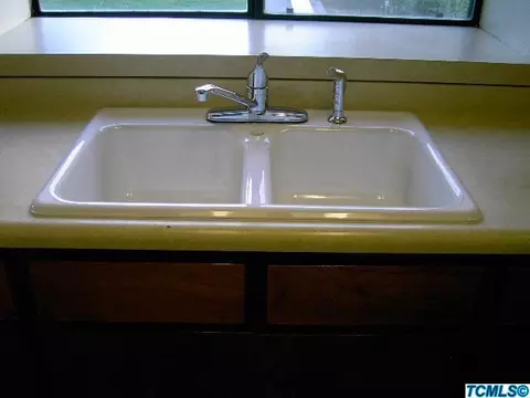 1712 E Babcock Ave, Visalia, CA 93292 photo 55