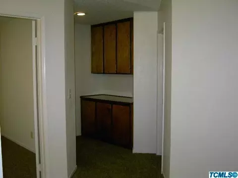 1712 E Babcock Ave, Visalia, CA 93292 photo 21