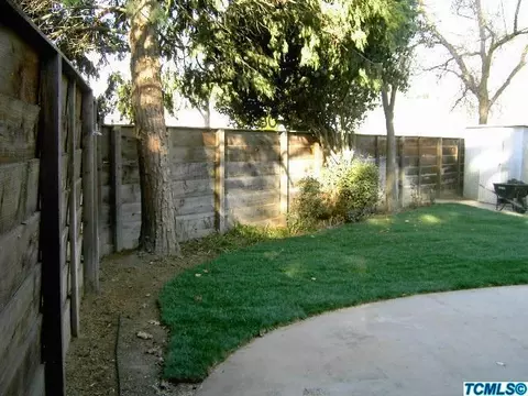 1712 E Babcock Ave, Visalia, CA 93292 photo 44