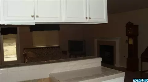 643 Monroe St, Coalinga, CA 93210 photo 8