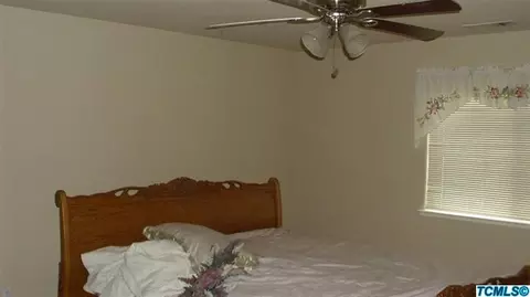 643 Monroe St, Coalinga, CA 93210 photo 13
