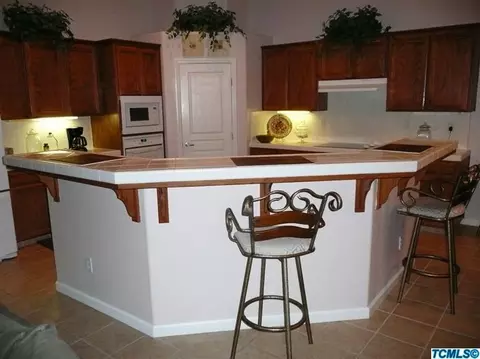 2194 E Washington Ave, Reedley, CA 93654 photo 18