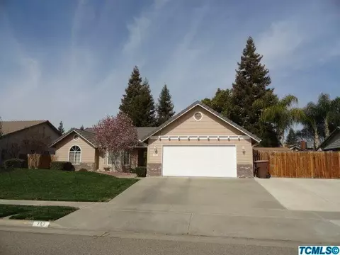 202 Jackson Ave, Tulare, CA 93274 photo 3