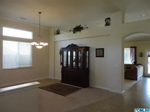 3437 E Howard Ct, Visalia, CA 93292 photo 4