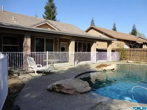 3437 E Howard Ct, Visalia, CA 93292 photo 22