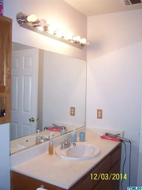 1456 Vine, Exeter, CA 93221 photo 11