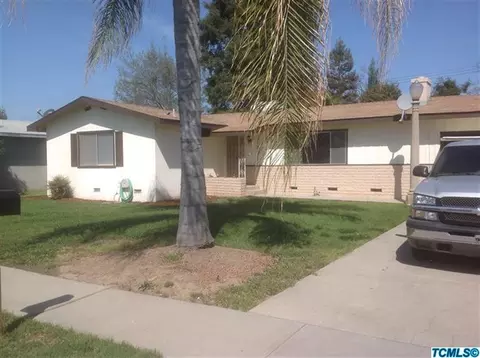 242 E Sandra Ave, Tulare, CA 93274 photo 1