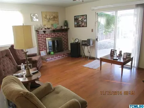 730 E Cypress Ave, Visalia, CA 93292 photo 9