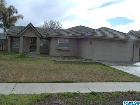 153 Devon Dr, Lemoore, CA 93245 photo 1