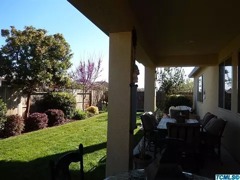 3712 E Seeger Ct, Visalia, CA 93292 photo 13